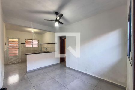Casa de Condomínio para alugar com 2 quartos, 50m² em Vila Assuncao, Praia Grande