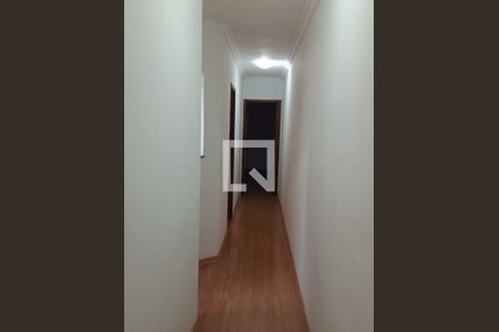 Corredor de casa à venda com 3 quartos, 240m² em Vila Esperança, São Paulo