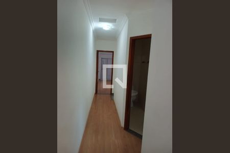 Corredor de casa à venda com 3 quartos, 240m² em Vila Esperança, São Paulo