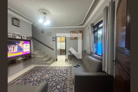 Sala de casa à venda com 5 quartos, 295m² em Jardim Silveira, Barueri