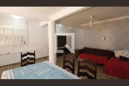 Sala de casa para alugar com 3 quartos, 140m² em São Cristóvão, Cabo Frio