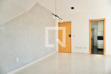 Sala  de apartamento para alugar com 3 quartos, 180m² em Santo Antônio, Belo Horizonte