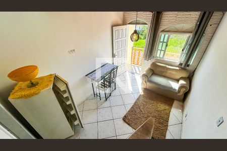 Kitnet/Studio para alugar com 1 quarto, 45m² em Jardim Miramar, Rio das Ostras
