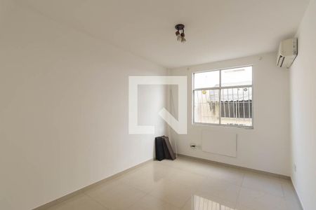 Quarto 2 de apartamento para alugar com 2 quartos, 74m² em Coelho, São Gonçalo