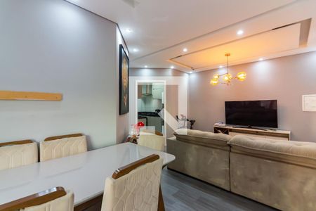 Sala  de apartamento à venda com 2 quartos, 58m² em Piratininga, Osasco
