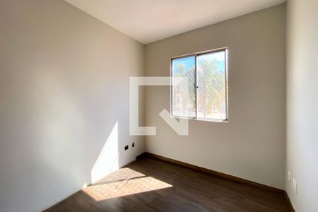 Quarto 1 de apartamento à venda com 5 quartos, 115m² em Castelo, Belo Horizonte