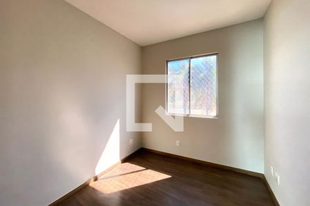 Quarto 2 de apartamento à venda com 5 quartos, 115m² em Castelo, Belo Horizonte