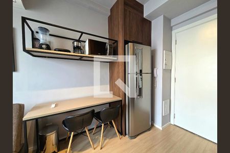 Sala/Cozinha de apartamento para alugar com 1 quarto, 23m² em Vila Nova Conceição, São Paulo