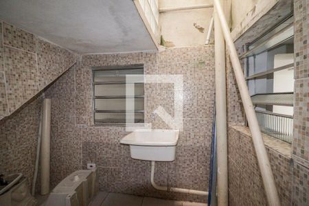 Sala/Quarto/Cozinha/Área de Serviço de apartamento para alugar com 0 quarto, 50m² em Parque Peruche, São Paulo