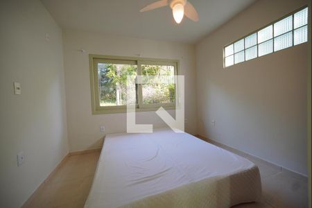 Suíte 1 de casa para alugar com 2 quartos, 300m² em Ingleses Norte, Florianópolis