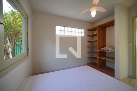 Suíte 1 de casa para alugar com 2 quartos, 300m² em Ingleses Norte, Florianópolis