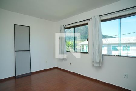 Quarto 2 de casa de condomínio para alugar com 4 quartos, 251m² em Inoã, Maricá