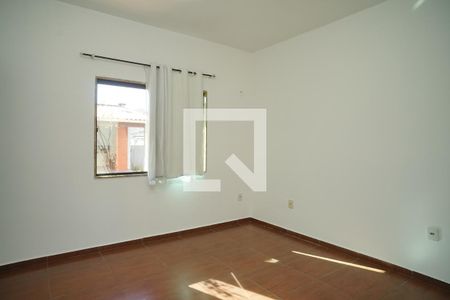 Quarto 1 de casa de condomínio para alugar com 4 quartos, 251m² em Inoã, Maricá