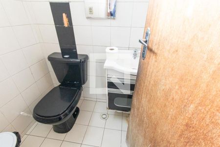 Banheiro Social de apartamento à venda com 1 quarto, 120m² em Fazendinha, Curitiba