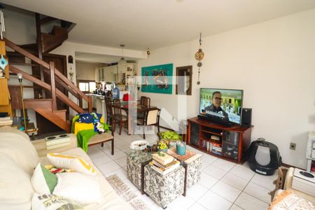 Sala de casa de condomínio para alugar com 3 quartos, 112m² em Espírito Santo, Porto Alegre