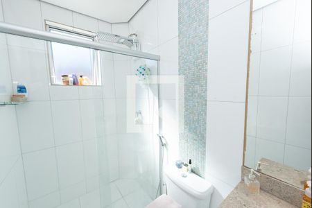 Banheiro da Suíte de apartamento à venda com 3 quartos, 200m² em Eldorado, Contagem