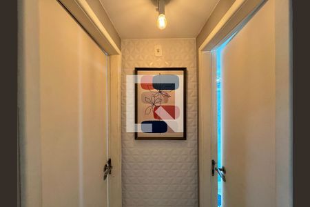 Corredor de apartamento para alugar com 1 quarto, 30m² em Recreio dos Bandeirantes, Rio de Janeiro