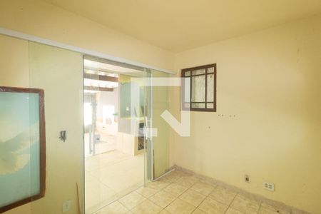 Sala de casa à venda com 2 quartos, 52m² em Campo Grande, Rio de Janeiro