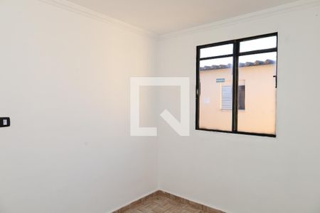 Quarto 2 de apartamento para alugar com 2 quartos, 44m² em Conjunto Habitacional Santa Etelvina Ii, São Paulo