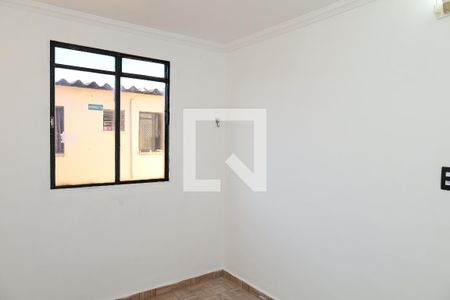 Quarto 2 de apartamento para alugar com 2 quartos, 44m² em Conjunto Habitacional Santa Etelvina Ii, São Paulo