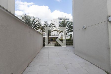 Quintal de apartamento para alugar com 3 quartos, 175m² em Vila Irmaos Arnoni, São Paulo