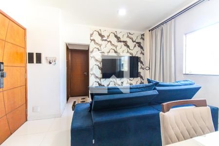 Sala de apartamento à venda com 2 quartos, 46m² em Itaquera, São Paulo