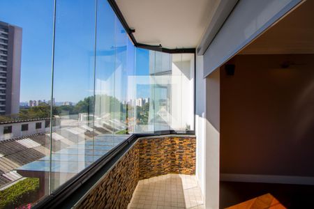 Varanda da sala de apartamento à venda com 4 quartos, 147m² em Vila Assunção, Santo André