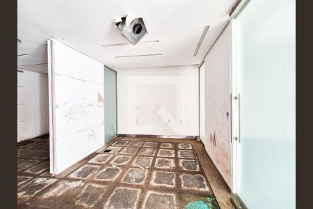 Quarto 2 de casa para alugar com 7 quartos, 782m² em Pacaembu, São Paulo