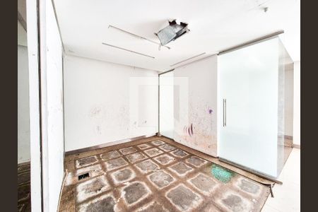 Quarto 2 de casa para alugar com 7 quartos, 782m² em Pacaembu, São Paulo