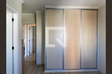 Suíte de apartamento à venda com 2 quartos, 64m² em Km 18, Osasco