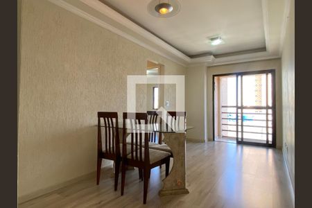 Sala de apartamento à venda com 2 quartos, 64m² em Km 18, Osasco