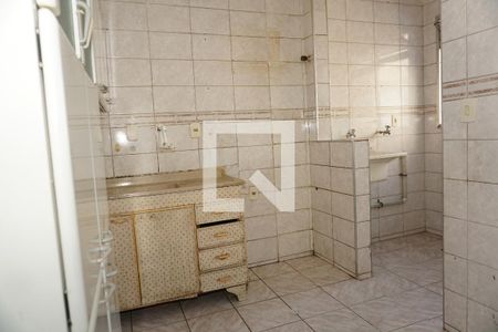 Cozinha de apartamento para alugar com 2 quartos, 60m² em Jardim Celia, Embu das Artes