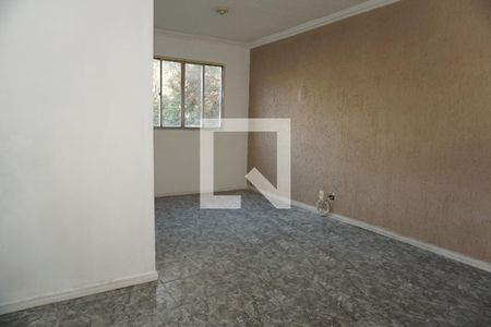 Sala de apartamento para alugar com 2 quartos, 60m² em Jardim Celia, Embu das Artes