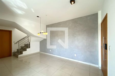 Sala de apartamento para alugar com 3 quartos, 180m² em Santo Antônio, Belo Horizonte