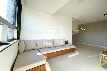 Varanda de apartamento para alugar com 3 quartos, 180m² em Santo Antônio, Belo Horizonte