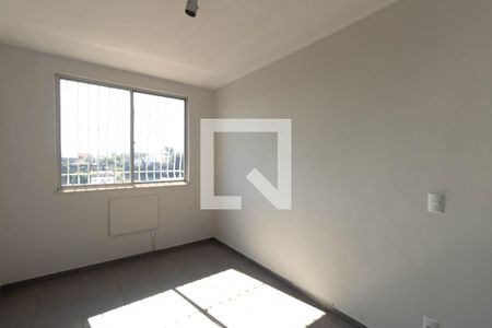 Quarto 2 de apartamento para alugar com 2 quartos, 82m² em Covanca, São Gonçalo