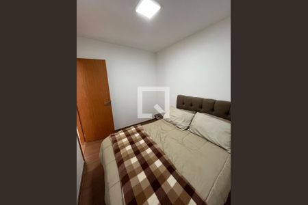 Quarto de apartamento para alugar com 2 quartos, 44m² em Costa E Silva, Porto Alegre