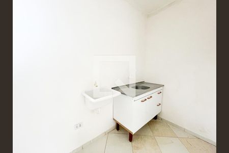 Sala / cozinha de kitnet/studio para alugar com 1 quarto, 40m² em Água Branca, São Paulo