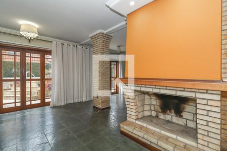 Sala de casa à venda com 3 quartos, 374m² em Chácara das Pedras, Porto Alegre