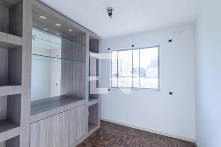 Quarto 1 de apartamento para alugar com 3 quartos, 70m² em Rebouças, Curitiba