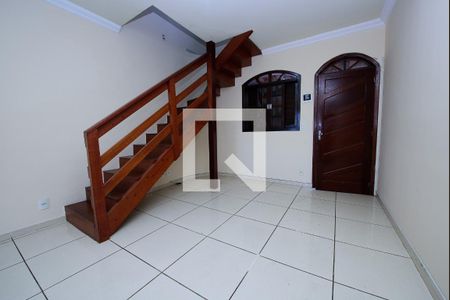 Sala de apartamento para alugar com 3 quartos, 120m² em Lindéia, Contagem