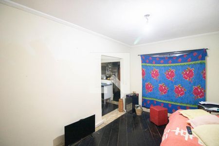 QUARTO 1 de casa à venda com 2 quartos, 220m² em Parque Peruche, São Paulo