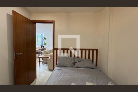 Suíte 1 de casa de condomínio para alugar com 3 quartos, 90m² em Quitandinha, Petrópolis