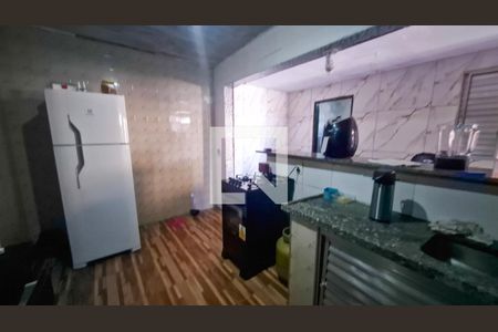 Casa à venda com 5 quartos, 280m² em Parque Grajau, São Paulo