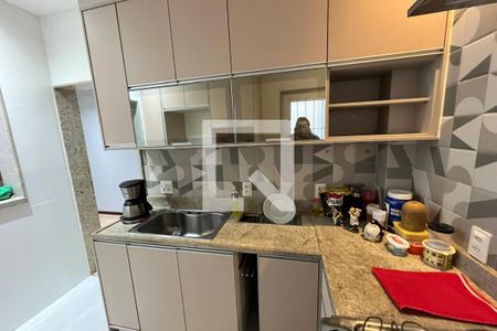 Cozinha de casa para alugar com 2 quartos, 90m² em Jardim Vinte E Cinco de Agosto, Duque de Caxias
