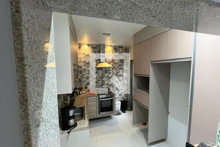 Cozinha de casa para alugar com 2 quartos, 90m² em Jardim Vinte E Cinco de Agosto, Duque de Caxias