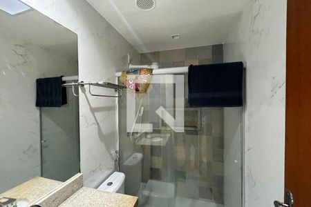 Banheiro de casa para alugar com 2 quartos, 90m² em Jardim Vinte E Cinco de Agosto, Duque de Caxias
