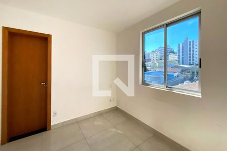 Suite  de apartamento para alugar com 3 quartos, 80m² em Salgado Filho, Belo Horizonte