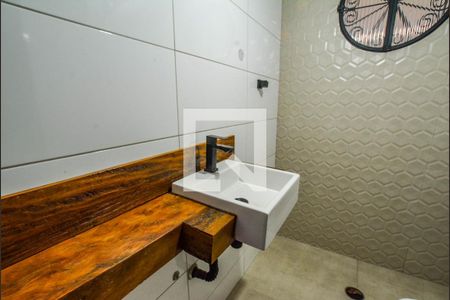 Lavabo de casa para alugar com 3 quartos, 180m² em Jardim Las Vegas, Santo André