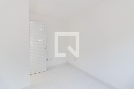 Quarto 1 de casa de condomínio para alugar com 2 quartos, 65m² em Bangu, Rio de Janeiro